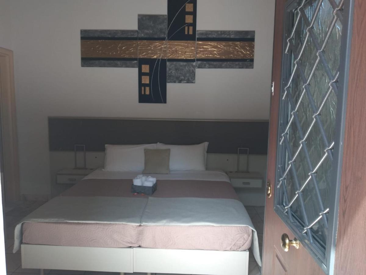瓦尔蒙托内 彩虹甜蜜旅馆酒店 外观 照片
