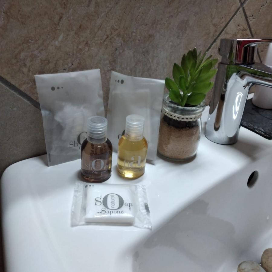 瓦尔蒙托内 彩虹甜蜜旅馆酒店 外观 照片