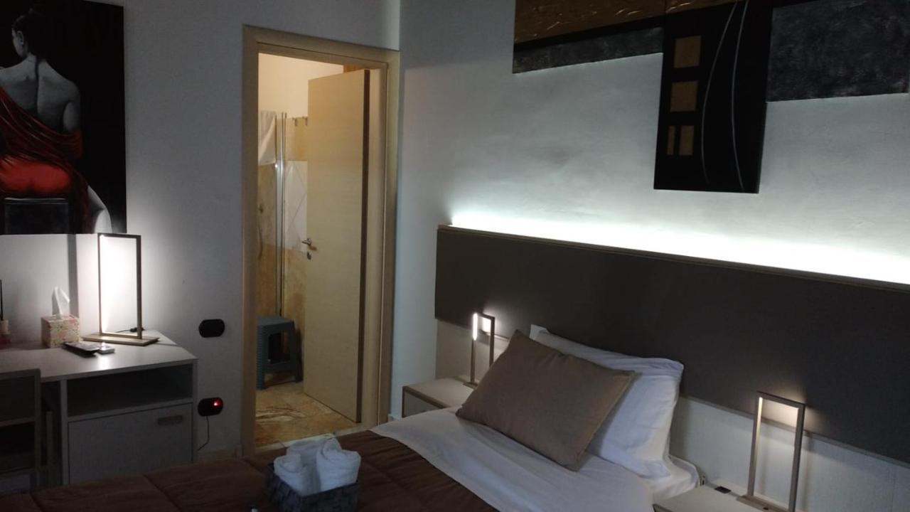 瓦尔蒙托内 彩虹甜蜜旅馆酒店 外观 照片