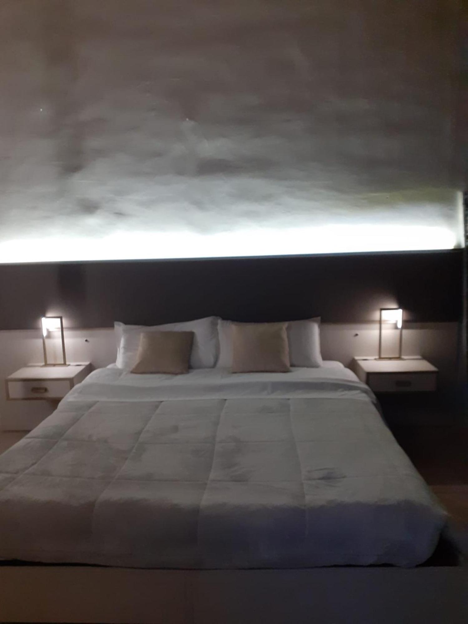 瓦尔蒙托内 彩虹甜蜜旅馆酒店 外观 照片